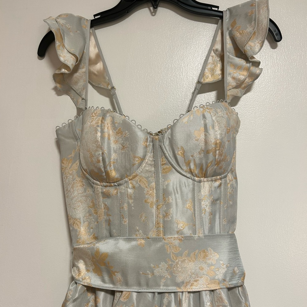 V. Chapman Blue and Gold Floral Midi Dress - Picture 3 of 4